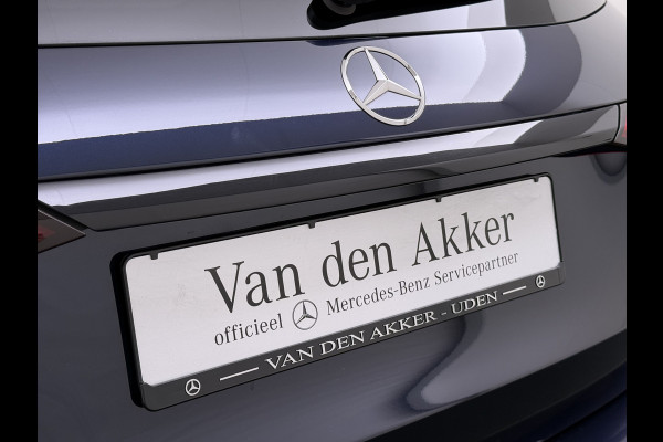 Mercedes-Benz GLC 300e 4Matic // Trekhaak // Panoramadak // 360 Camera // Distronic // GRATIS Winterbandenset // Carplay