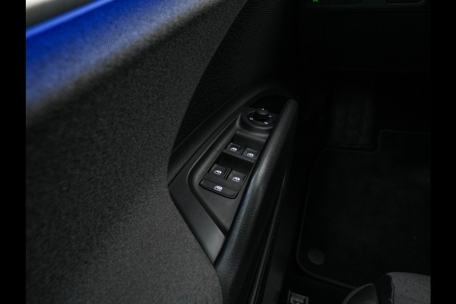 Škoda ENYAQ iV 60 [ 3-Fase-11kW ] {SoH-88%} (INCL-BTW) *LEATHER-FABRIC | FULL-LED | DIGI-COCKPIT | CAMERA | KEYLESS | NAVI-FULLMAP | AMBIENTLIGHT | ECC | HEATED-COMFORTSEATS | PRIVACY-GLASS | DAB+ | PDC | CRUISE | 19"ALU*