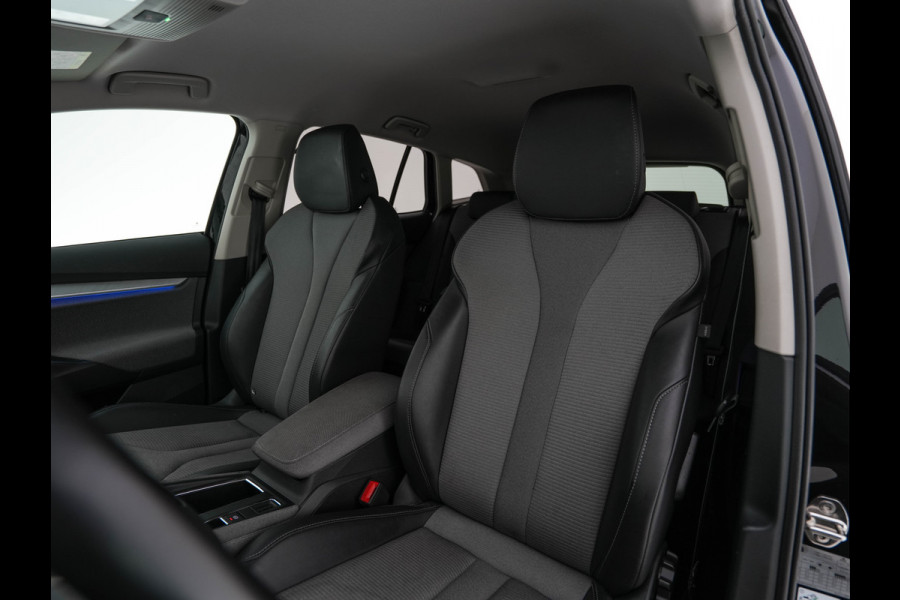 Škoda ENYAQ iV 60 [ 3-Fase-11kW ] {SoH-88%} (INCL-BTW) *LEATHER-FABRIC | FULL-LED | DIGI-COCKPIT | CAMERA | KEYLESS | NAVI-FULLMAP | AMBIENTLIGHT | ECC | HEATED-COMFORTSEATS | PRIVACY-GLASS | DAB+ | PDC | CRUISE | 19"ALU*