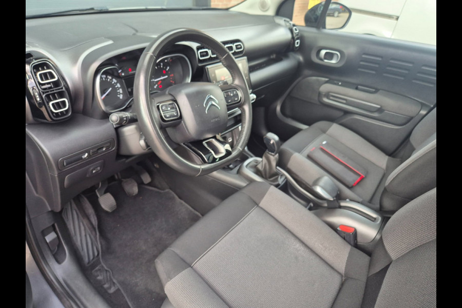 Citroën C3 Aircross 1.2 PureTech S&S Shine Pano, Trekhaak, NAP