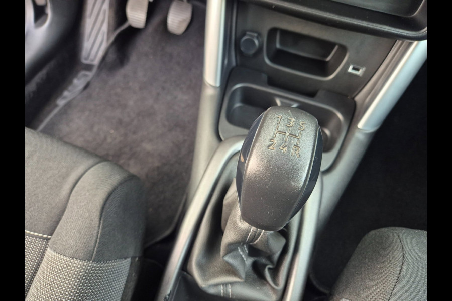 Citroën C3 Aircross 1.2 PureTech S&S Shine Pano, Trekhaak, NAP
