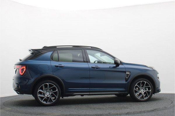 Lynk & Co 01 1.5 Plug-in Hybrid 360° Camera, Panoramadak, Apple Carplay, ACC, Keyless, PDC, LED, 20''