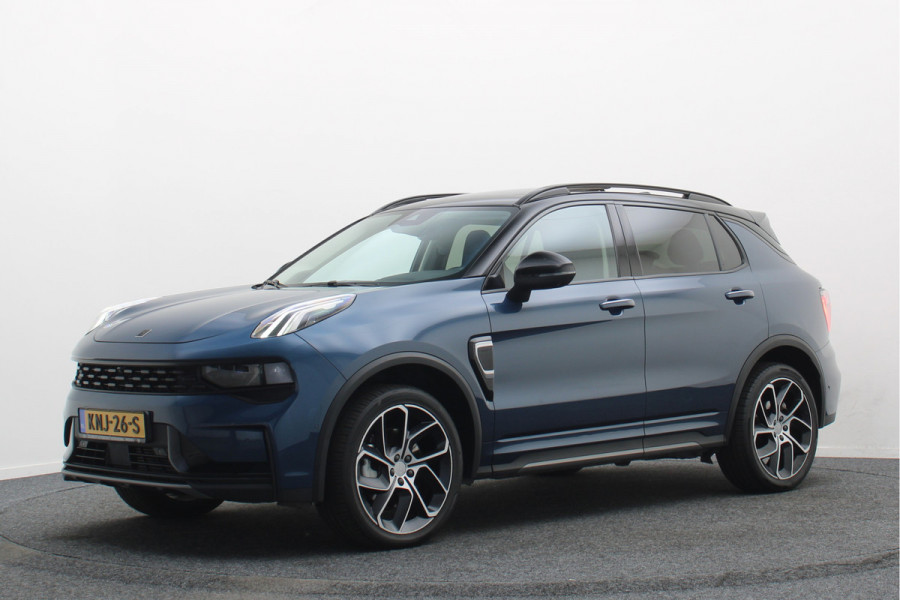 Lynk & Co 01 1.5 Plug-in Hybrid 360° Camera, Panoramadak, Apple Carplay, ACC, Keyless, PDC, LED, 20''