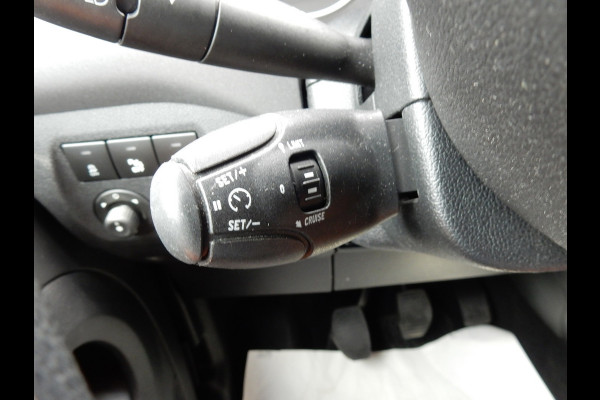 Peugeot Partner Tepee 1.2 PURE TECH STYLE*NAVI*CR CONTR*NW RIEM*