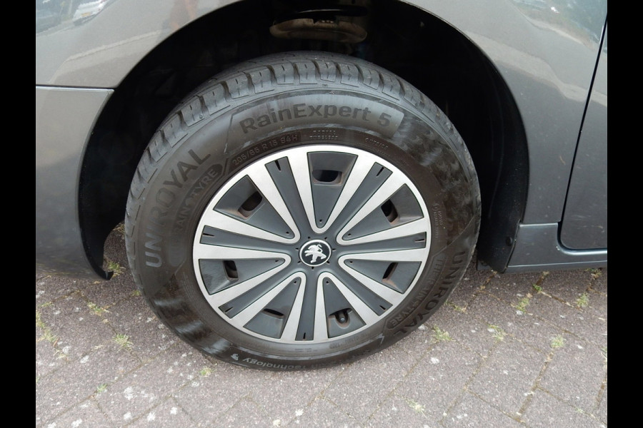 Peugeot Partner Tepee 1.2 PURE TECH STYLE*NAVI*CR CONTR*NW RIEM*