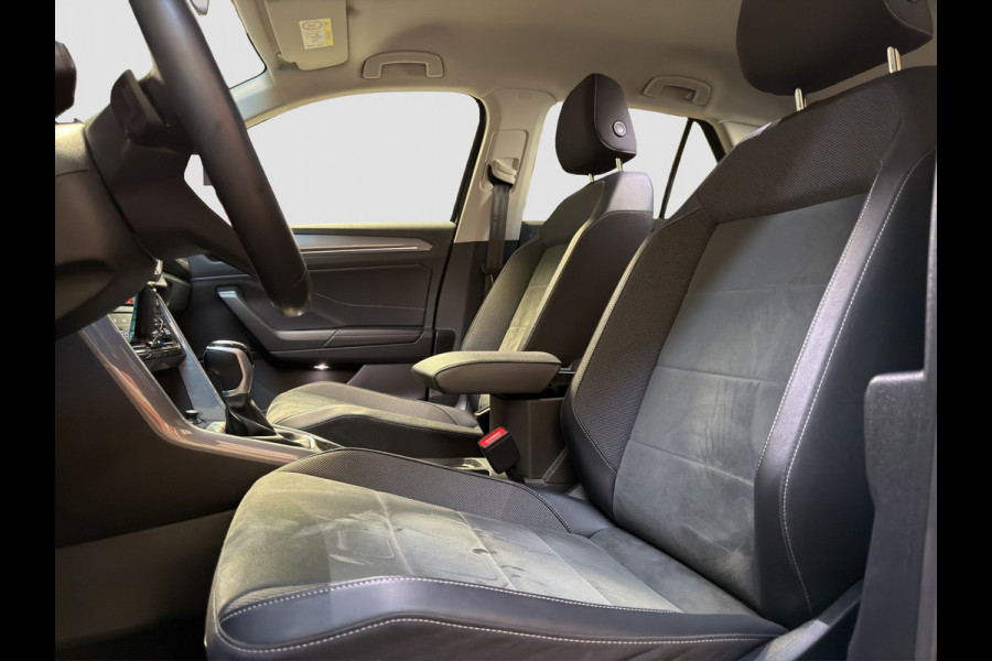 Volkswagen T-Roc 1.5 TSI Style|150PK|ACC|IQ.Light|Winterpack|Camera|Carplay