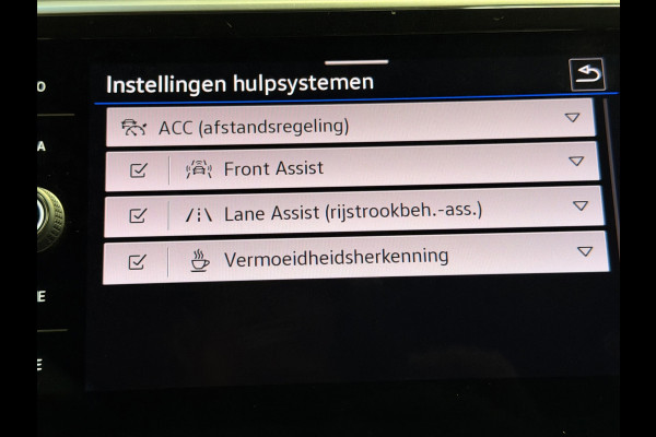 Volkswagen T-Roc 1.5 TSI Style|150PK|ACC|IQ.Light|Winterpack|Camera|Carplay
