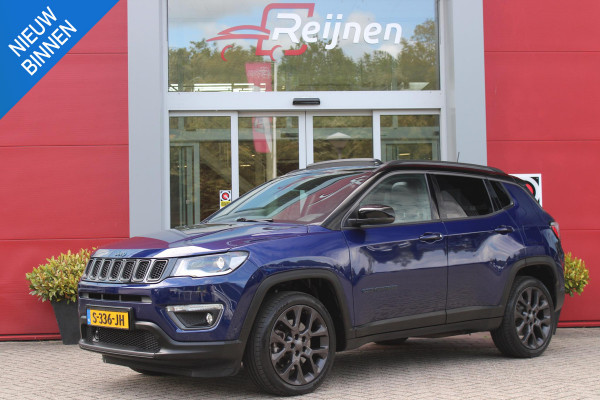 Jeep Compass 4xe 240PK Plug-in Hybrid ELECTRIC S | AFNEEMBARE TREKHAAK | PANORAMA SCHUIF/KANTEL DAK | DAB+ RADIO | NAVIGATIE | ELEKTRISCH BEDIENBARE VOORSTOELEN MET GEHEUGENFUNCTIE OP DE BESTUURDERSSTOEL | STOEL/STUUR VERWARMING | STOEL VENTILATIE | CRUISE CONTROL | DODEHOEK DETECTIE | CLIMATE CONTROL | XENON KOPLAMPEN | LEDEREN BEKLEDING | ELEKTRISCH BEDIENBARE ACHTERKLEP | KEYLESS ENTRY/START | PARKEERSENSOREN VOOR + ACHTER | ACHTERUITRIJ CAMERA | ALPINE AUDIO SYSTEM |