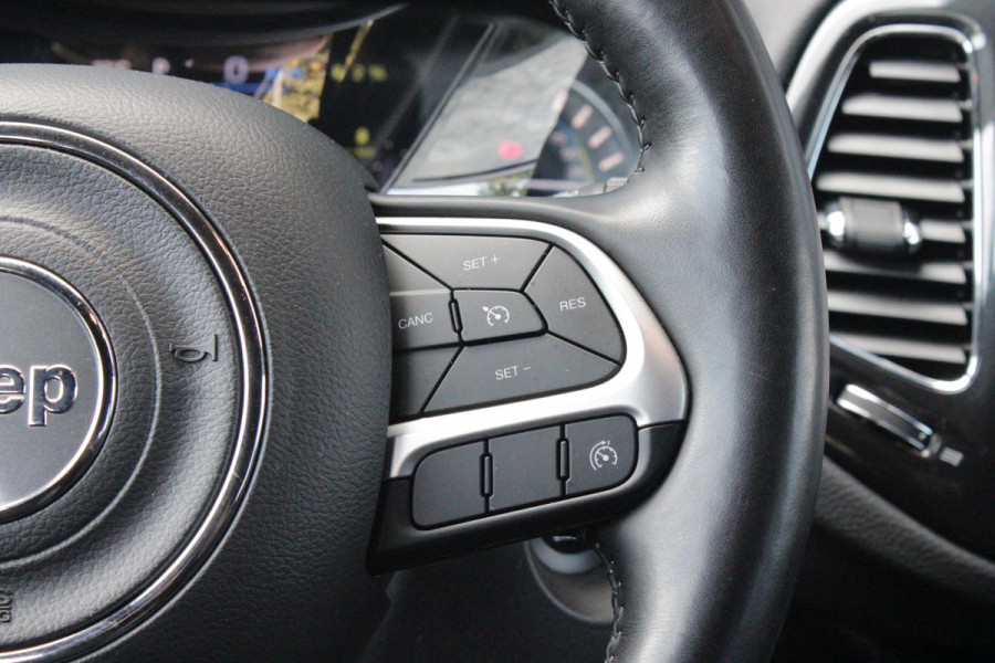 Jeep Compass 4xe 240PK Plug-in Hybrid ELECTRIC S | AFNEEMBARE TREKHAAK | PANORAMA SCHUIF/KANTEL DAK | DAB+ RADIO | NAVIGATIE | ELEKTRISCH BEDIENBARE VOORSTOELEN MET GEHEUGENFUNCTIE OP DE BESTUURDERSSTOEL | STOEL/STUUR VERWARMING | STOEL VENTILATIE | CRUISE CONTROL | DODEHOEK DETECTIE | CLIMATE CONTROL | XENON KOPLAMPEN | LEDEREN BEKLEDING | ELEKTRISCH BEDIENBARE ACHTERKLEP | KEYLESS ENTRY/START | PARKEERSENSOREN VOOR + ACHTER | ACHTERUITRIJ CAMERA | ALPINE AUDIO SYSTEM |