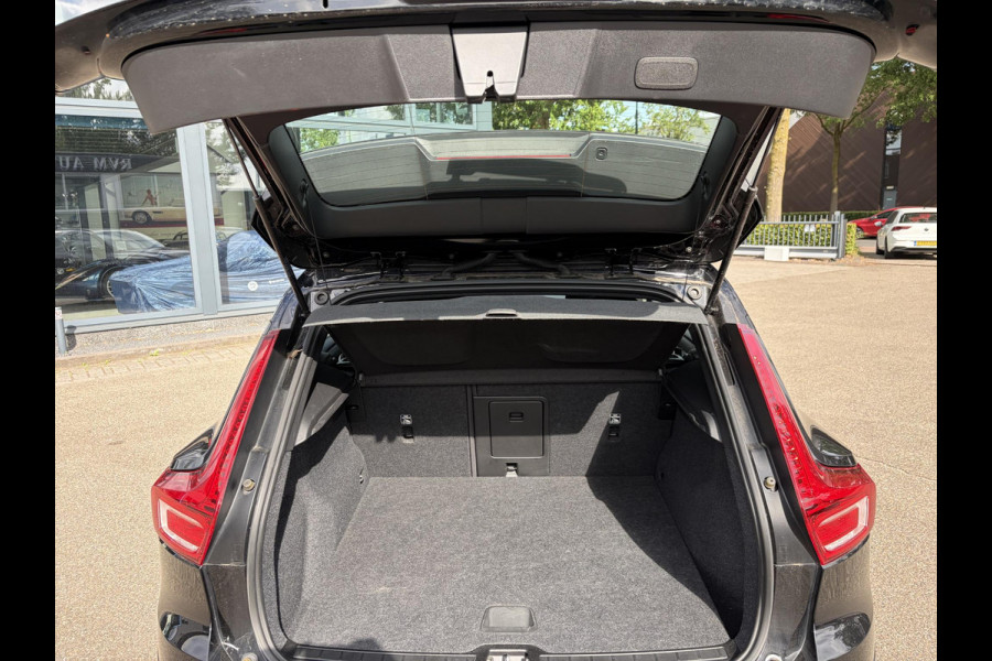 Volvo XC40 Core Recharge SOH 97% | STOEL & STUUR VERWARMING | WARMTEPOMP | ACHTERUITRIJCAMERA | ADAPT. CRUISE CONTROL | 12 MND BOVAG GARANTIE