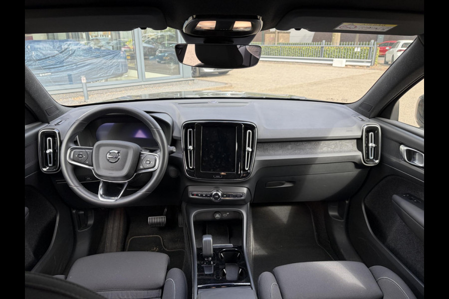 Volvo XC40 Core Recharge SOH 97% | STOEL & STUUR VERWARMING | WARMTEPOMP | ACHTERUITRIJCAMERA | ADAPT. CRUISE CONTROL | 12 MND BOVAG GARANTIE