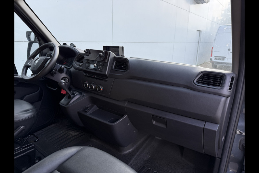 Renault Master Plancher T35 2.3 DCI 150PK Automaat LED Airco Cruise Control Camera Foodtruck Meubelbak Paardenwagen