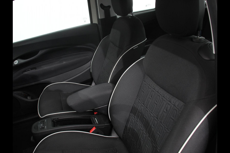 Fiat 500E Urban 42 kWh Airco Climate control 360 Camera Stoelverwarming Keyless Wireless CarPlay Dodehoek Assistant 85 kW Charger Actieradius 320km WLTP