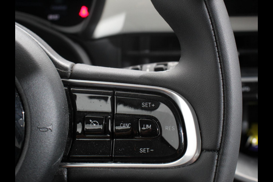 Fiat 500E Urban 42 kWh Airco Climate control 360 Camera Stoelverwarming Keyless Wireless CarPlay Dodehoek Assistant 85 kW Charger Actieradius 320km WLTP