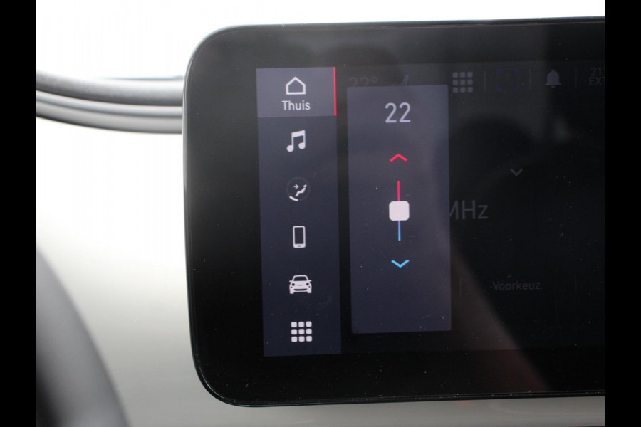 Fiat 500E Urban 42 kWh Airco Climate control 360 Camera Stoelverwarming Keyless Wireless CarPlay Dodehoek Assistant 85 kW Charger Actieradius 320km WLTP