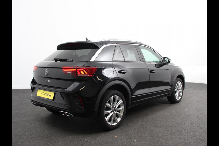 Volkswagen T-Roc 1.5 TSI 150pk Automaat R-Line Edition Navigatie Apple Carplay/Android Auto Camera Climate Control Electrisch te openen achterklep Dab Verwarmbare stoelen
