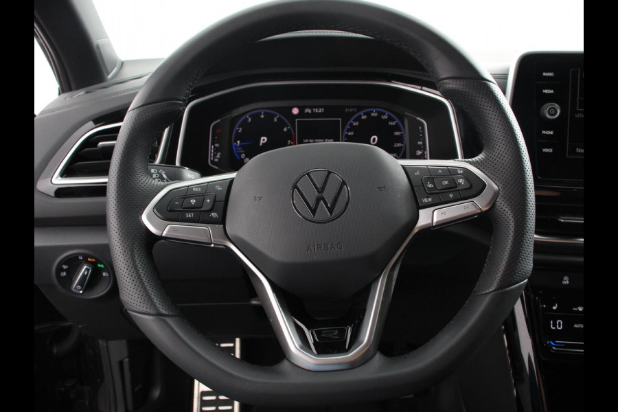 Volkswagen T-Roc 1.5 TSI 150pk Automaat R-Line Edition Navigatie Apple Carplay/Android Auto Camera Climate Control Electrisch te openen achterklep Dab Verwarmbare stoelen