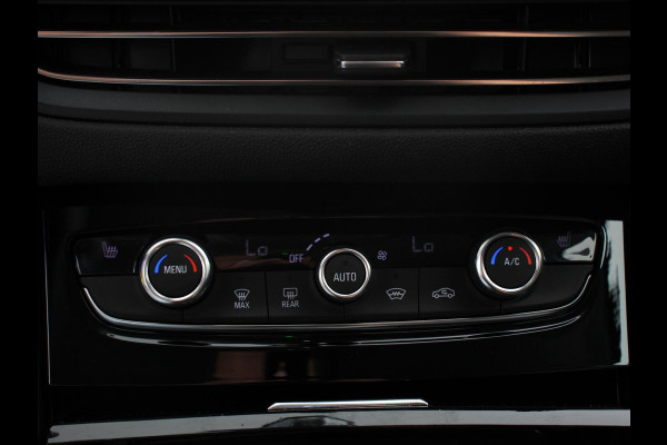 Opel Grandland 1.2 Turbo GS Automaat Navigatie Apple Carplay/Android Auto Camera Parkeersensoren Adaptive Cruise Control Dodehoekdetectie Stoel-en stuurverwarming Climate Control Lichtmetalen velgen
