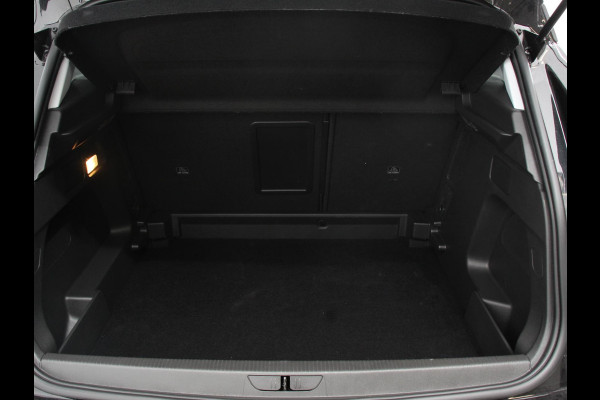 Opel Grandland 1.2 Turbo GS Automaat Navigatie Apple Carplay/Android Auto Camera Parkeersensoren Adaptive Cruise Control Dodehoekdetectie Stoel-en stuurverwarming Climate Control Lichtmetalen velgen