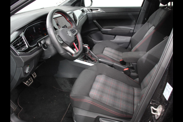 Volkswagen Polo 2.0 TSI GTI 207pk Automaat Digitale Cockpit Navigatie Apple Carplay/Android Auto Climate Control Extra getint Glas Stoelverwarming Dab Led Adaptive Cruise Control