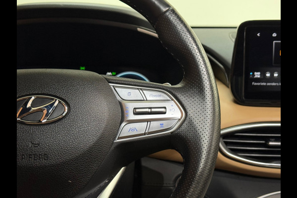Hyundai Santa Fe 1.6 T-GDI PHEV Premium Sky 7p. | Full Option | Pano | HuD | ACC | Park Assist | 360 | Trekhaak | Dealer Onderhoud