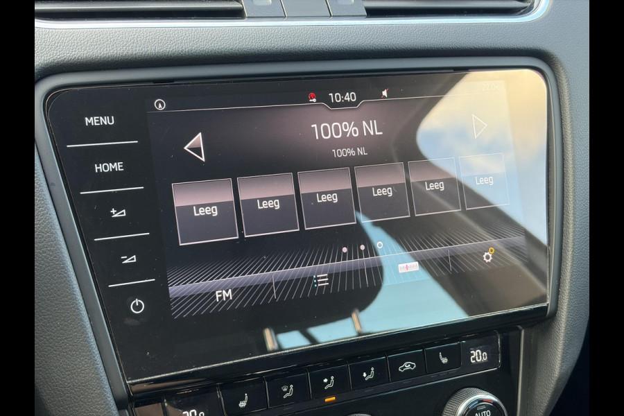 Škoda Octavia Combi 1.5 TSI Greentech Style Business 2e Eigenaar,Draadloze telefoonlader,Carplay,Camera,Navi,Trekhaak,150pk,Pdc V+A,Keyless,Clima,Cruise,Elekt.Stoel,Recent beurt gehad,N.A.P,Apk tot 07-2027