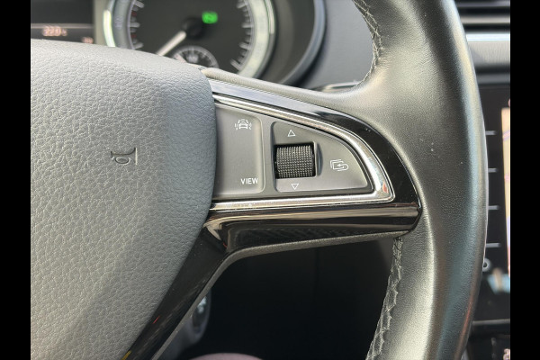 Škoda Octavia Combi 1.5 TSI Greentech Style Business 2e Eigenaar,Draadloze telefoonlader,Carplay,Camera,Navi,Trekhaak,150pk,Pdc V+A,Keyless,Clima,Cruise,Elekt.Stoel,Recent beurt gehad,N.A.P,Apk tot 07-2027