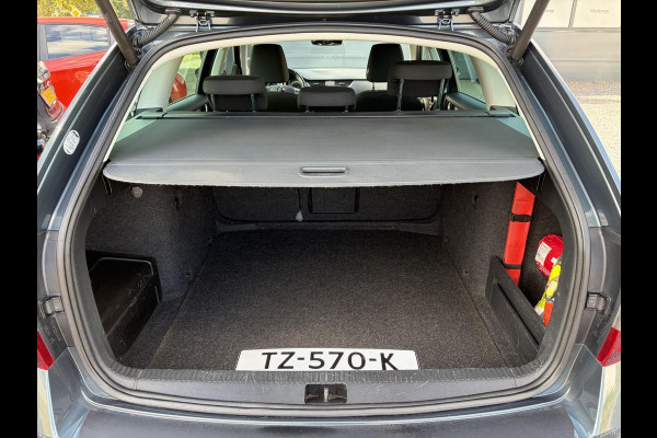 Škoda Octavia Combi 1.5 TSI Greentech Style Business 2e Eigenaar,Draadloze telefoonlader,Carplay,Camera,Navi,Trekhaak,150pk,Pdc V+A,Keyless,Clima,Cruise,Elekt.Stoel,Recent beurt gehad,N.A.P,Apk tot 07-2027