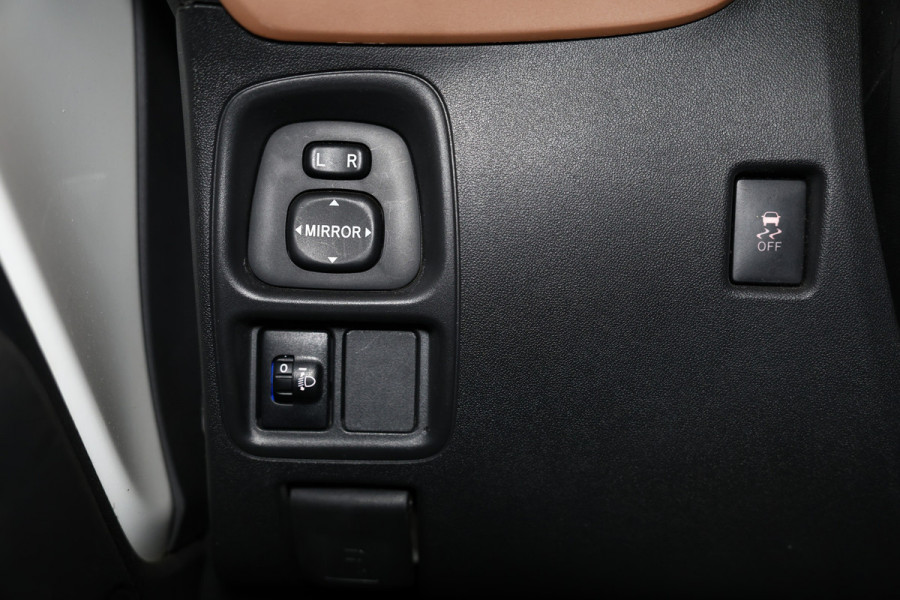Citroën C1 1.0 VTi Elle AVM CARPLAY CLIMA CAMERA CRUISE BT "18