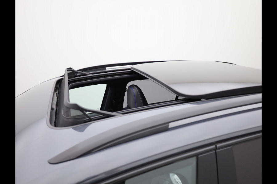 Volkswagen Tiguan 1.5 eTSI R-Line Edition | Panodak | Trekhaak wegkl. | Harman/Kardon | 360 Camera | Side Assist | Keyless | Prijs Rijklaar!!