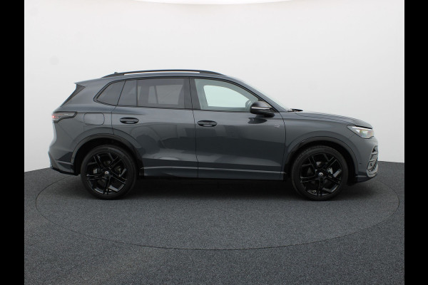 Volkswagen Tiguan 1.5 eTSI R-Line Edition | Panodak | Trekhaak wegkl. | Harman/Kardon | 360 Camera | Side Assist | Keyless | Prijs Rijklaar!!
