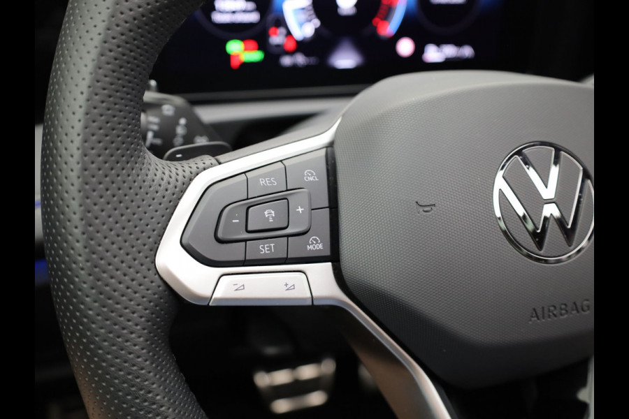 Volkswagen Tiguan 1.5 eTSI R-Line Edition | Panodak | Trekhaak wegkl. | Harman/Kardon | 360 Camera | Side Assist | Keyless | Prijs Rijklaar!!