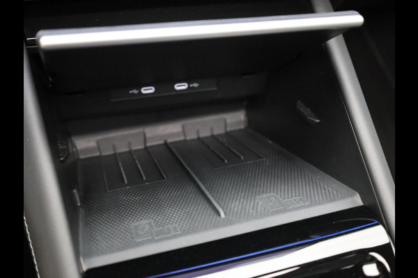 Volkswagen Tiguan 1.5 eTSI R-Line Edition | Panodak | Trekhaak wegkl. | Harman/Kardon | 360 Camera | Side Assist | Keyless | Prijs Rijklaar!!