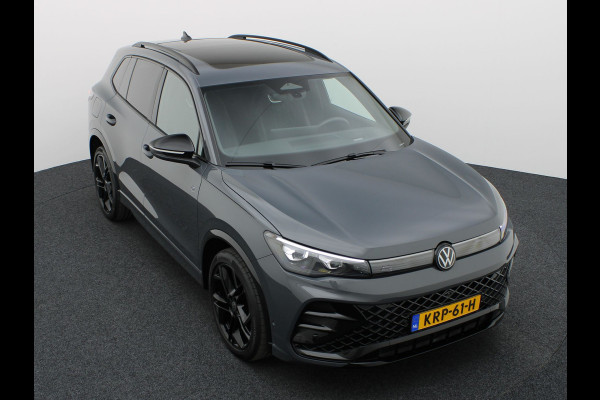 Volkswagen Tiguan 1.5 eTSI R-Line Edition | Panodak | Trekhaak wegkl. | Harman/Kardon | 360 Camera | Side Assist | Keyless | Prijs Rijklaar!!