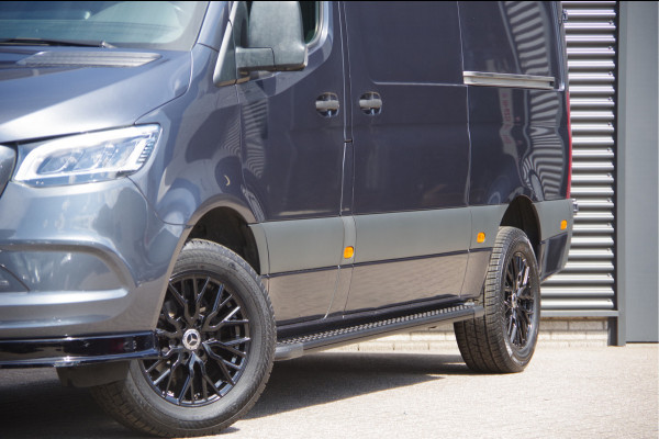 Mercedes-Benz Sprinter 319 3.0 CDI V6 L2H1 MARGE! AUT. LED, 2X SCHUIFDEUR, 3.5T TREKHAAK, LEDER, ADAPT. CRUISE, 360 CAMERA, NAVI, CLIMA, STOELVERWARMIN