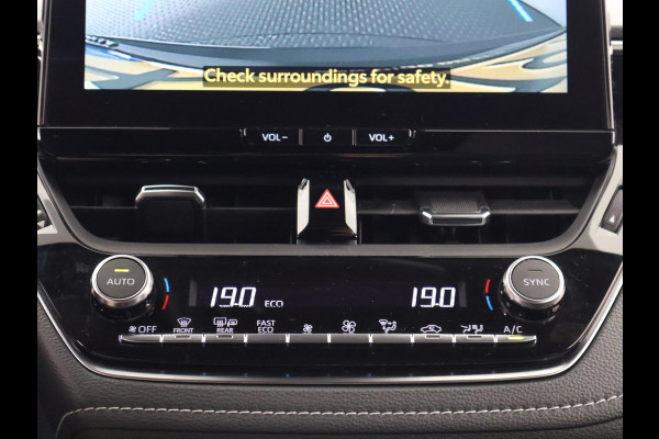 Toyota Corolla Touring Sports Hybrid 140 Active | Apple Carplay & AndroidAUTO | Camera | Privacy Glass |