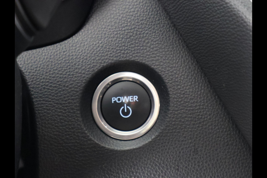 Toyota Corolla Touring Sports Hybrid 140 Active | Apple Carplay & AndroidAUTO | Camera | Privacy Glass |