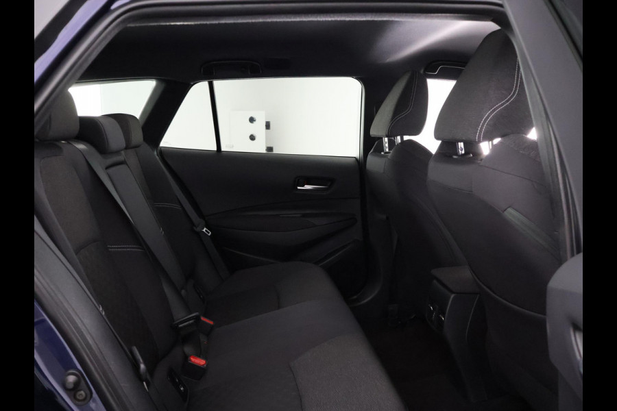 Toyota Corolla Touring Sports Hybrid 140 Active | Apple Carplay & AndroidAUTO | Camera | Privacy Glass |