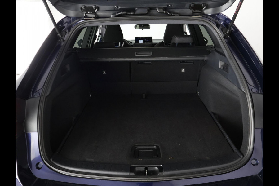 Toyota Corolla Touring Sports Hybrid 140 Active | Apple Carplay & AndroidAUTO | Camera | Privacy Glass |