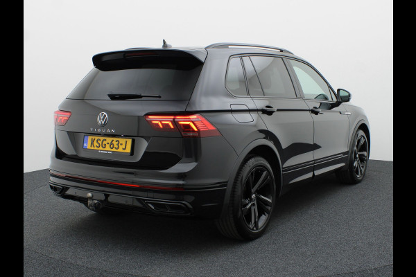 Volkswagen Tiguan 1.5 TSI R-Line Business | Black Style | Head Up | Keyless | IQ Light | Trekhaak wegkl. | Camera | Prijs Rijklaar!!