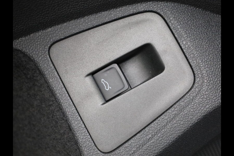 Volkswagen Tiguan 1.5 TSI R-Line Business | Black Style | Head Up | Keyless | IQ Light | Trekhaak wegkl. | Camera | Prijs Rijklaar!!