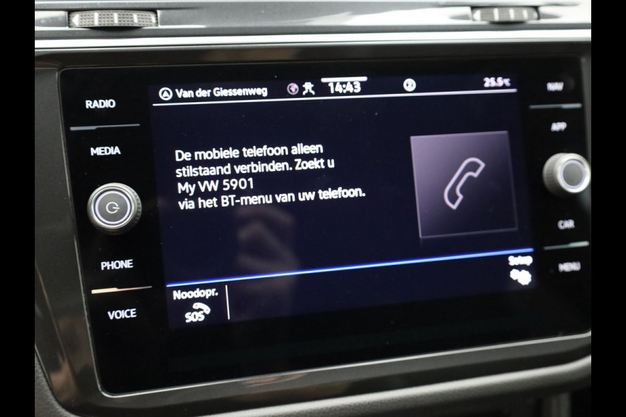 Volkswagen Tiguan 1.5 TSI R-Line Business | Black Style | Head Up | Keyless | IQ Light | Trekhaak wegkl. | Camera | Prijs Rijklaar!!