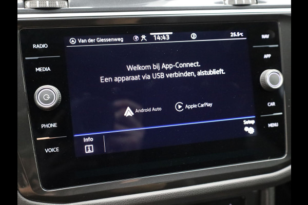 Volkswagen Tiguan 1.5 TSI R-Line Business | Black Style | Head Up | Keyless | IQ Light | Trekhaak wegkl. | Camera | Prijs Rijklaar!!