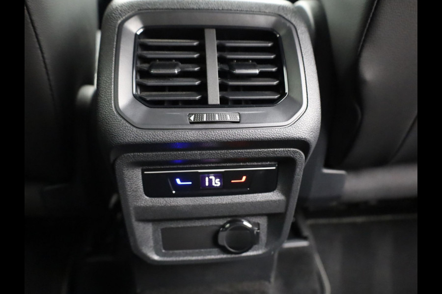 Volkswagen Tiguan 1.5 TSI R-Line Business | Black Style | Head Up | Keyless | IQ Light | Trekhaak wegkl. | Camera | Prijs Rijklaar!!
