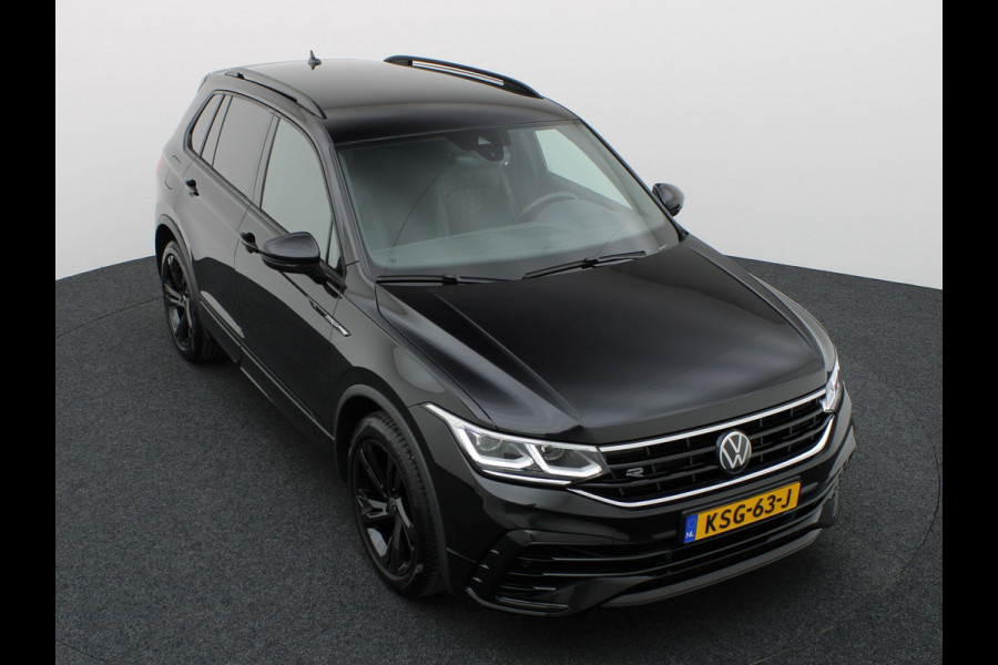 Volkswagen Tiguan 1.5 TSI R-Line Business | Black Style | Head Up | Keyless | IQ Light | Trekhaak wegkl. | Camera | Prijs Rijklaar!!