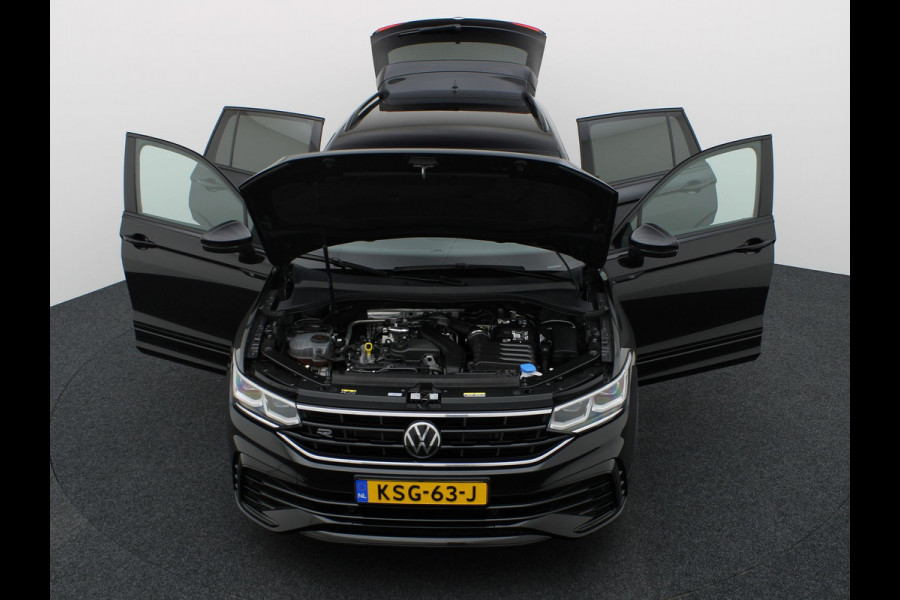 Volkswagen Tiguan 1.5 TSI R-Line Business | Black Style | Head Up | Keyless | IQ Light | Trekhaak wegkl. | Camera | Prijs Rijklaar!!