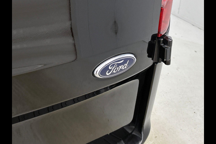 Ford Transit Custom 300 2.0 TDCI L2H1 Limited Dubbele cabine Automaat Navi Airco 2x Schuifdeuren Trekhaak Parkeersensoren Carplay