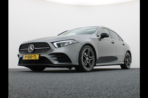 Mercedes-Benz A-Klasse 180 AMG Line | Panodak | Camera | Sfeer | Keyless | Prijs Rijklaar!!