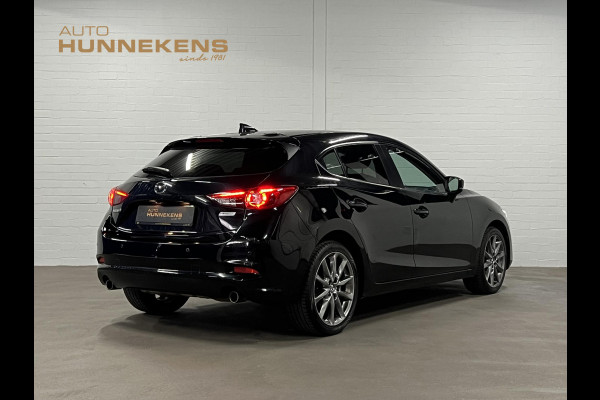 Mazda 3 2.0 SkyActiv-G 120 SkyLease GT Stuur-/stoelverwarming | Cruise Control | Achteruitrij camera | Head-up | Dode hoek assistent | 18'' lichtmetalen wielen