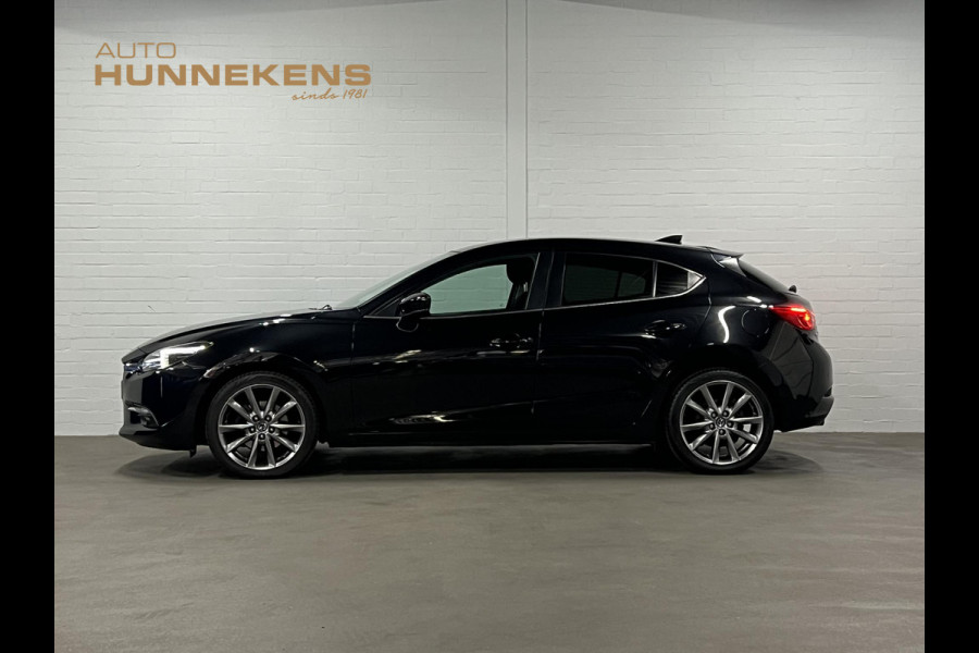 Mazda 3 2.0 SkyActiv-G 120 SkyLease GT Stuur-/stoelverwarming | Cruise Control | Achteruitrij camera | Head-up | Dode hoek assistent | 18'' lichtmetalen wielen